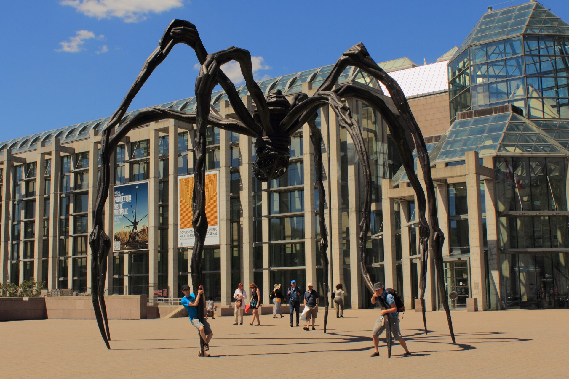 Maman