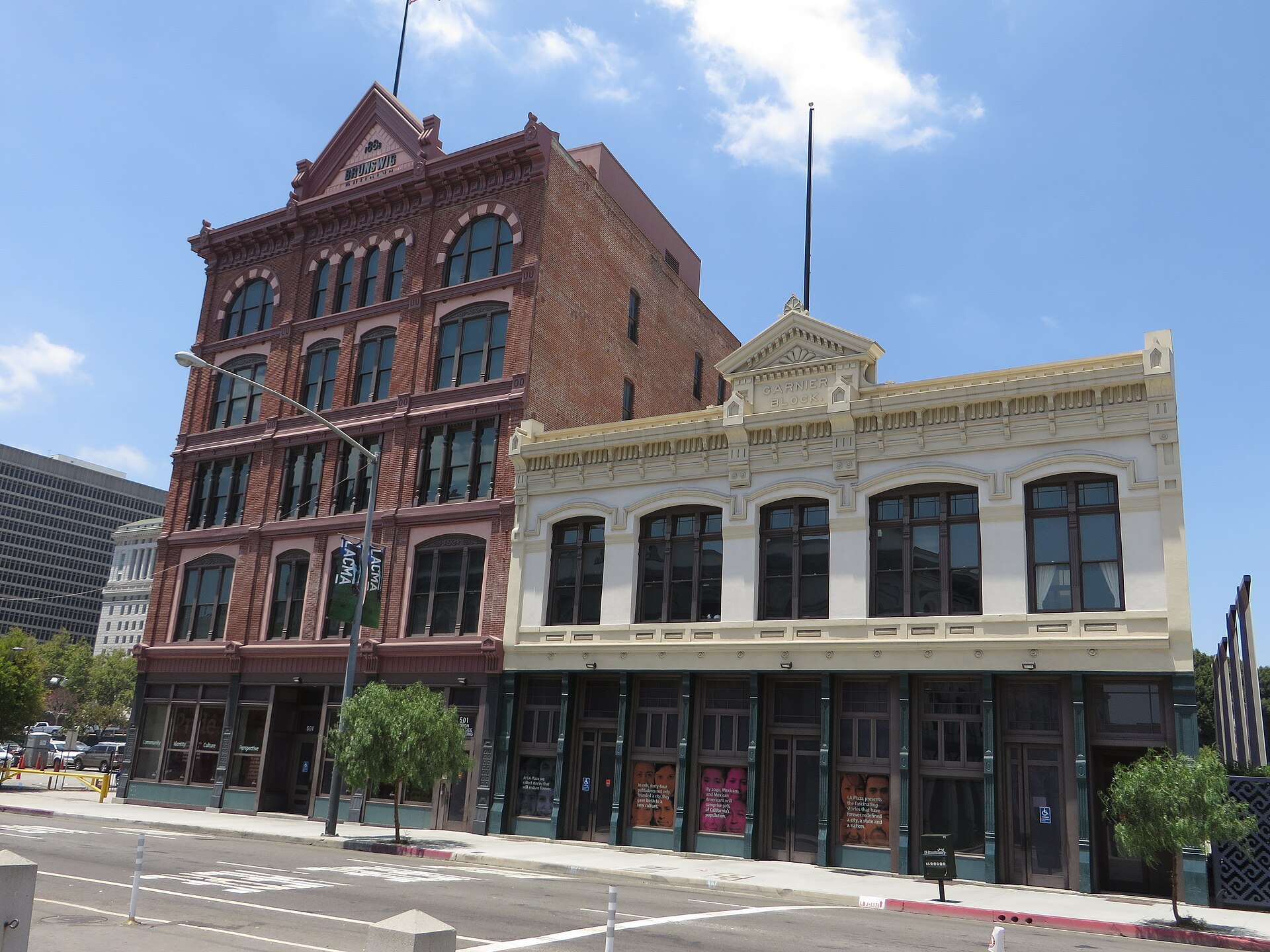 LA Plaza de Cultura y Artes