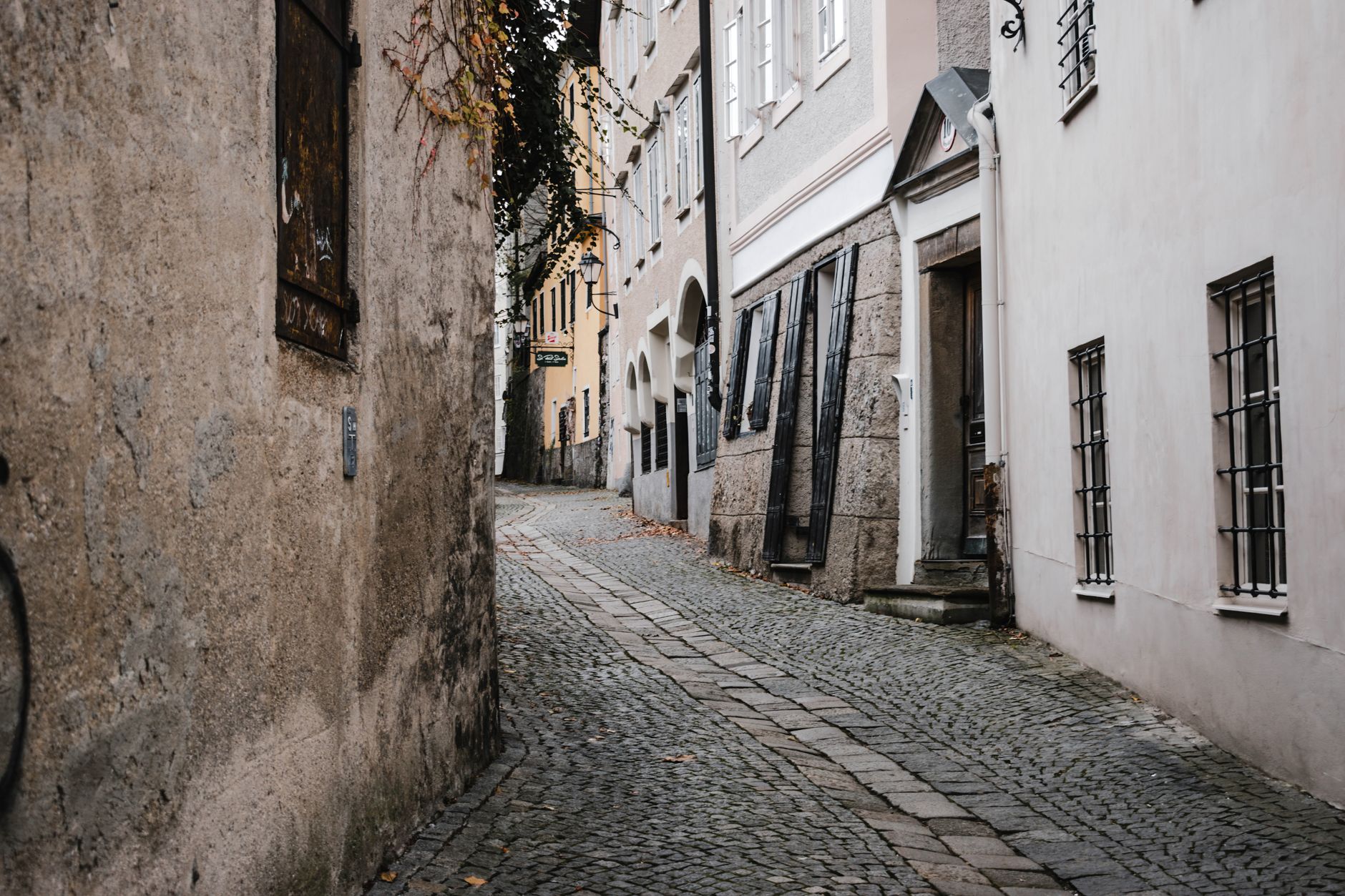 Linzergasse — the Andräviertel's Lively Artery