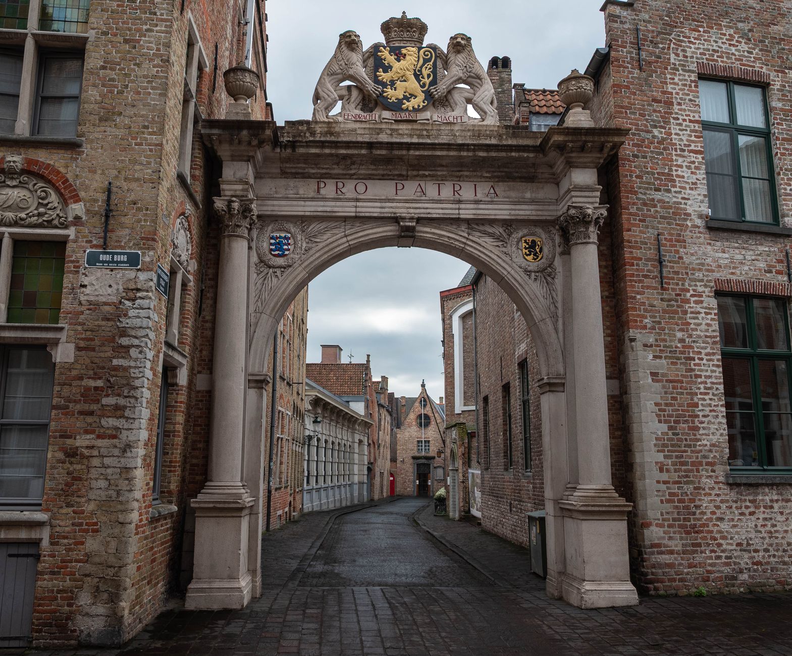 Sint-Gillis — a lived-in quarter just east of the centre