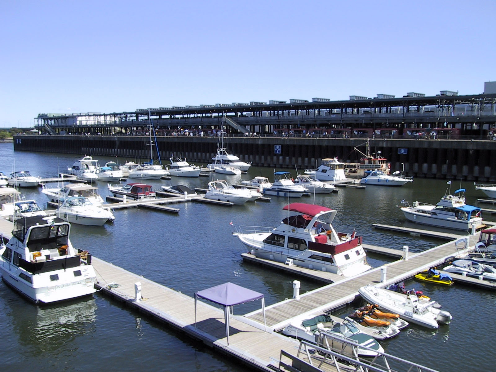 The Old Port — quays and the river