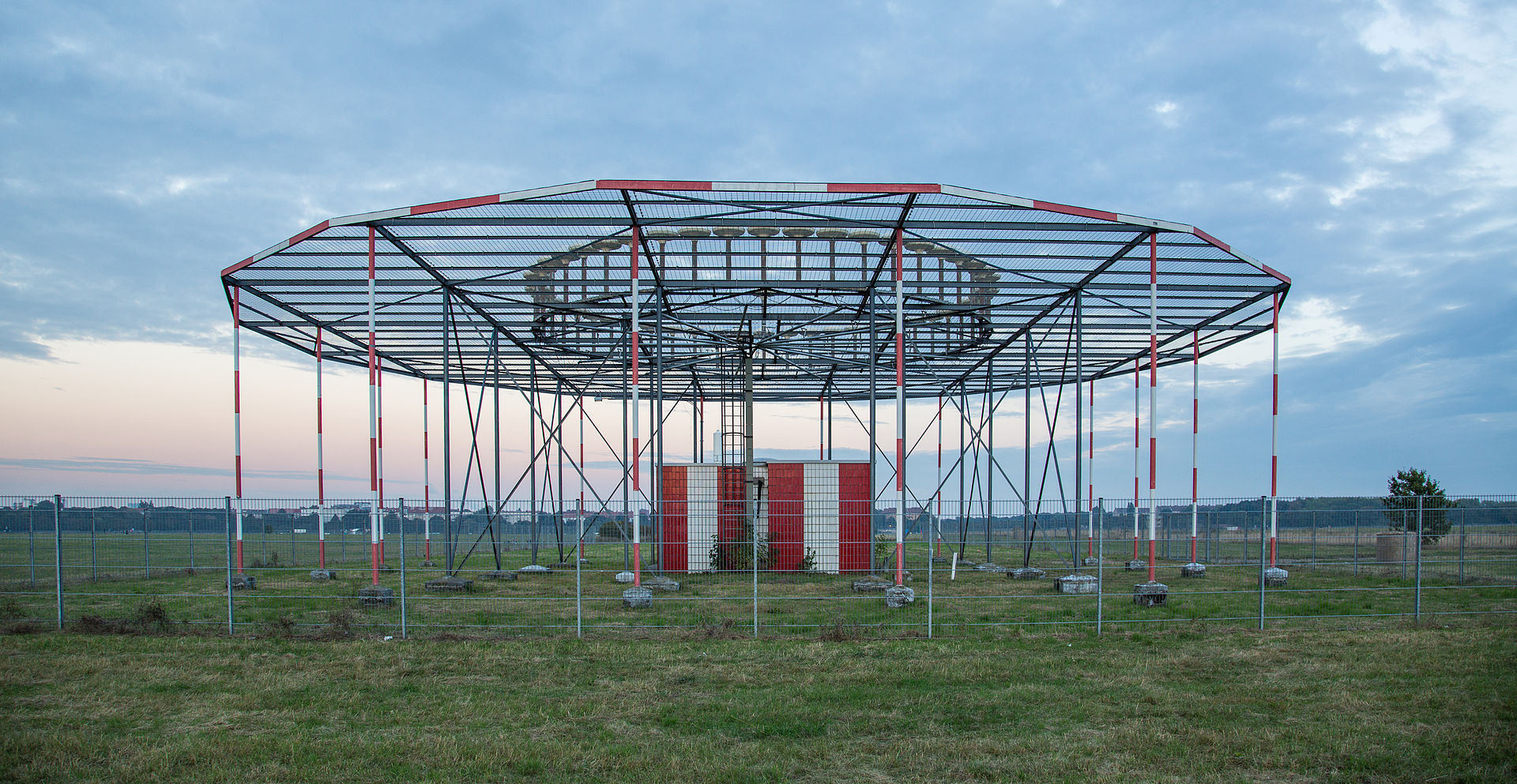 Tempelhofer Feld