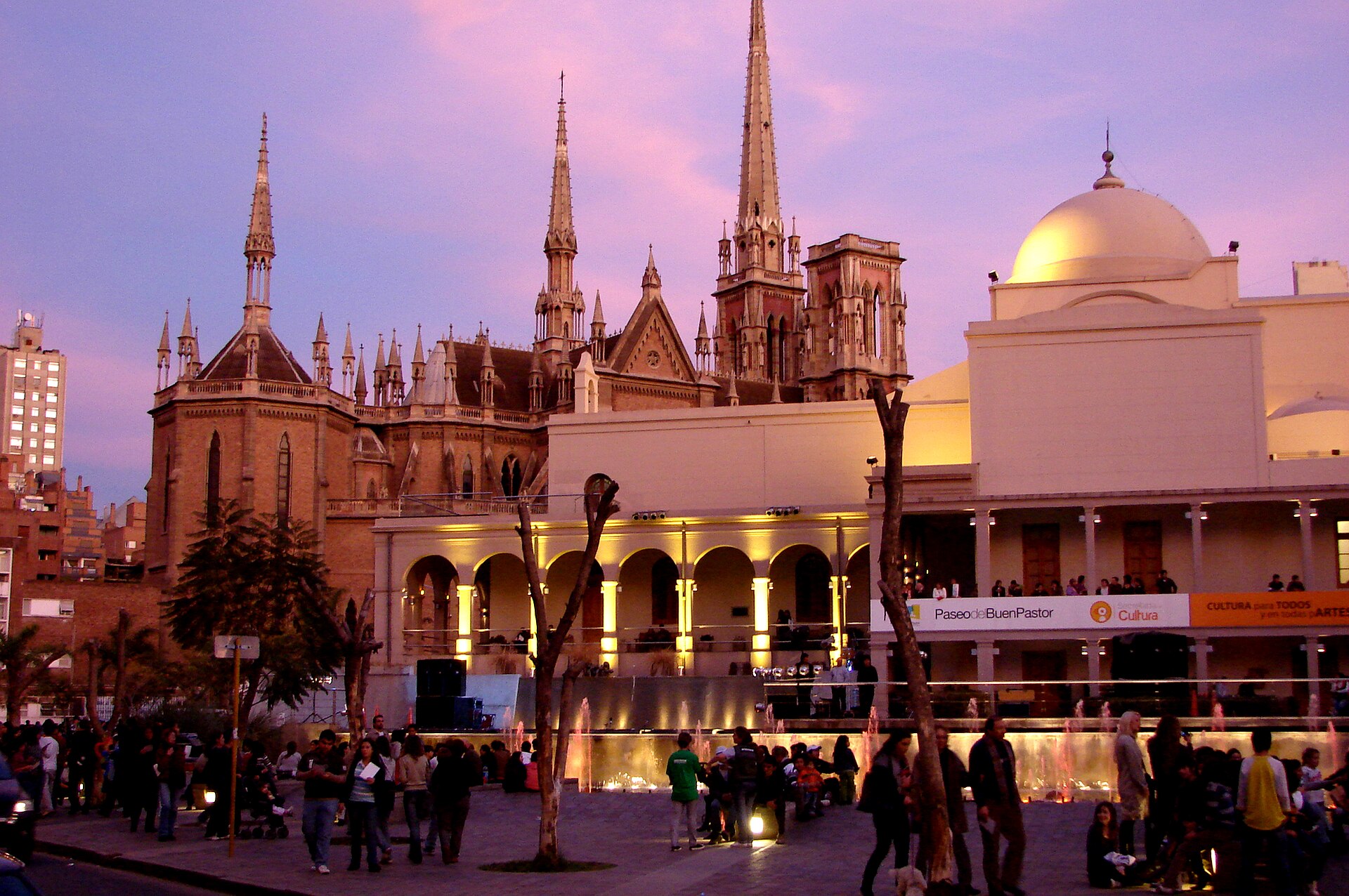 Paseo del Buen Pastor